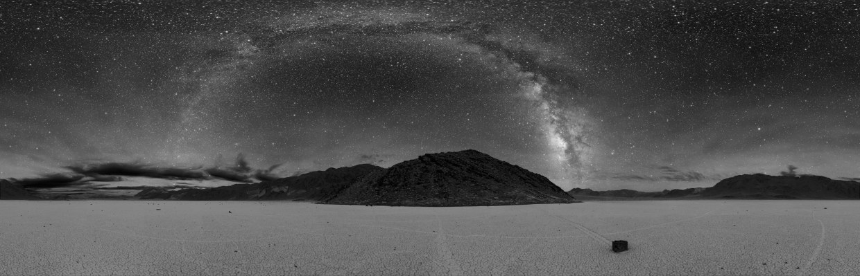 Death Valley Sky at night, over Racetrack Playa. Photo: Dan Duriscoe/ U.S. National Park Service.